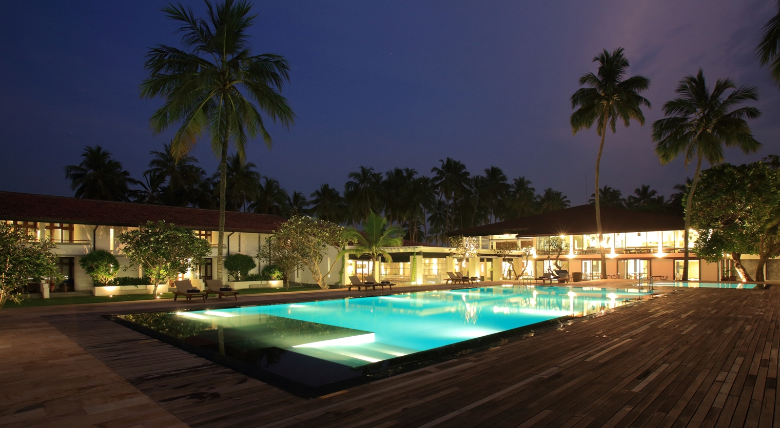 AVANI_Kalutara_pool_view_at_dusk