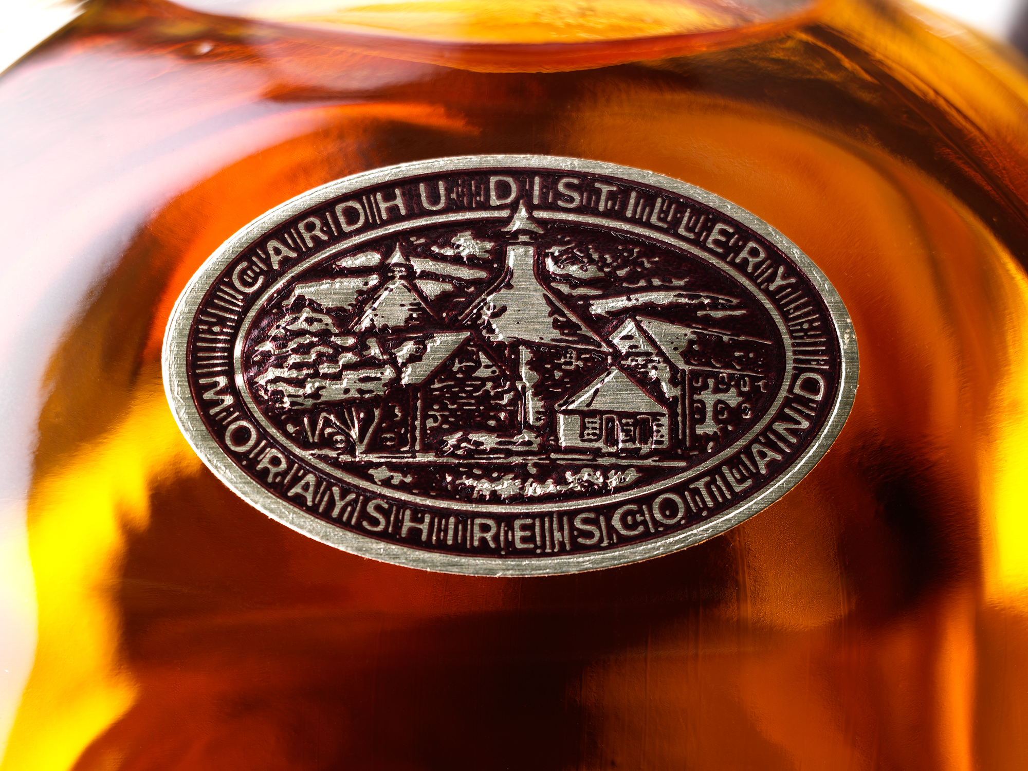 cardhu_distillery-badge_detail