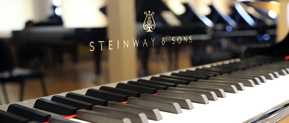 Steinway & Sons Steinway & Sons
