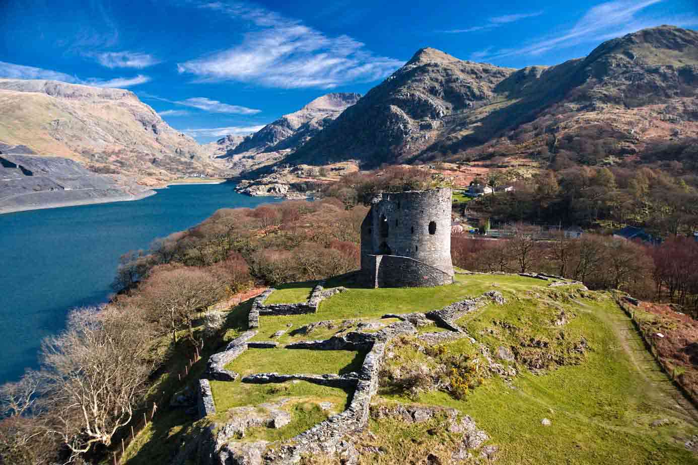 wales_turm
